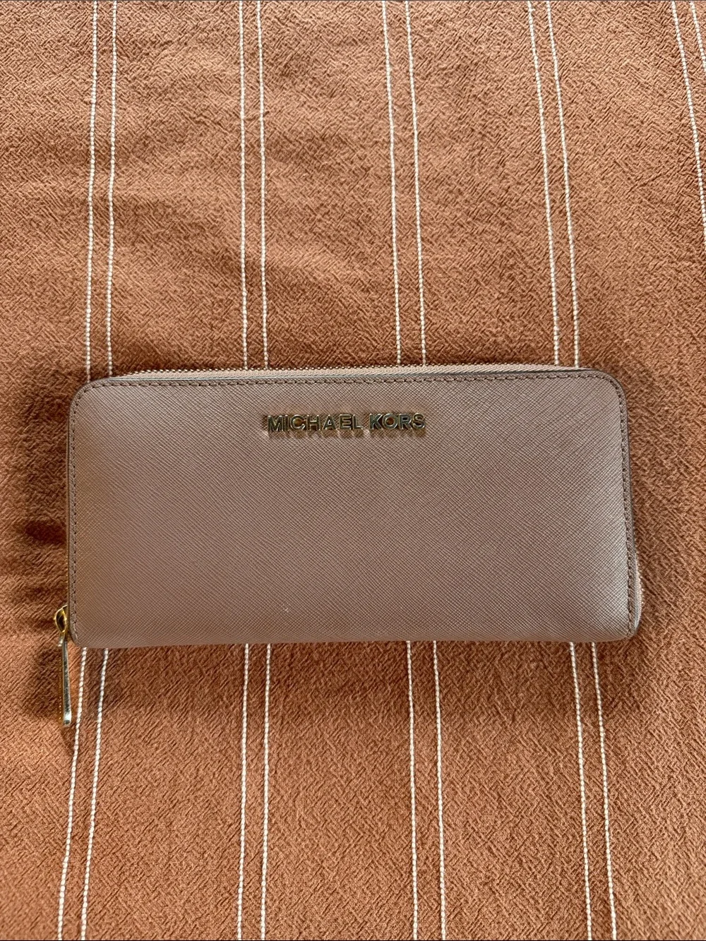 Michael Kors Saffiano Leather Zip Wallet in Taupe